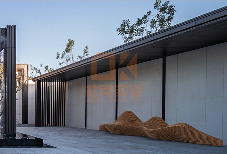 6米木藝美陳切片座椅藝術(shù)防腐木坐凳