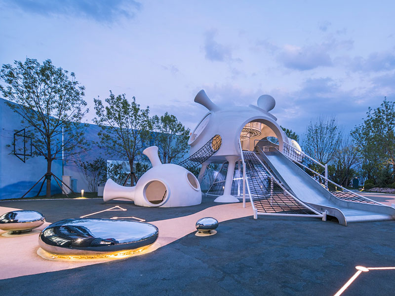 宇宙飛船屋造型美陳景觀雕塑小品藝術(shù)裝飾案例