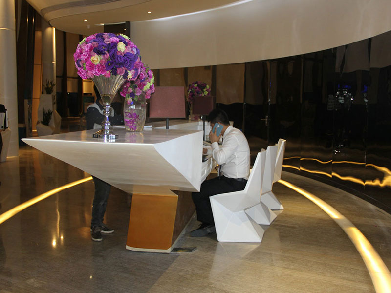 玻璃鋼三角前臺