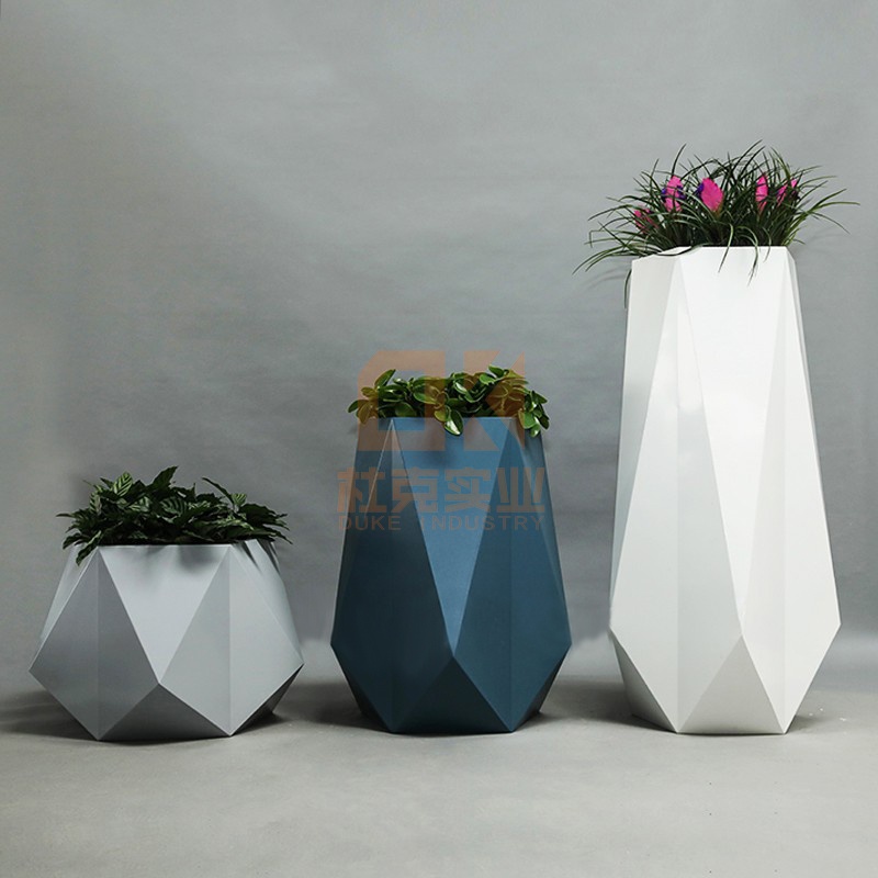 玻璃鋼菱形花器