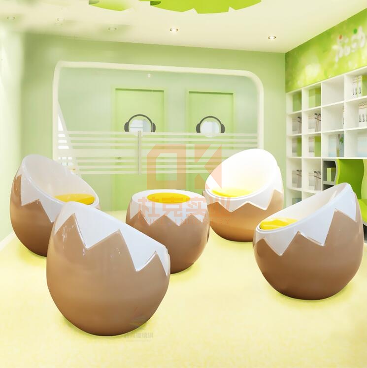 玻璃鋼雞蛋殼茶幾座椅