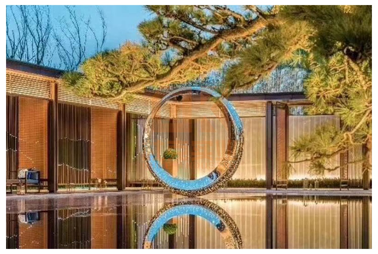 不銹鋼圓環(huán)擺件