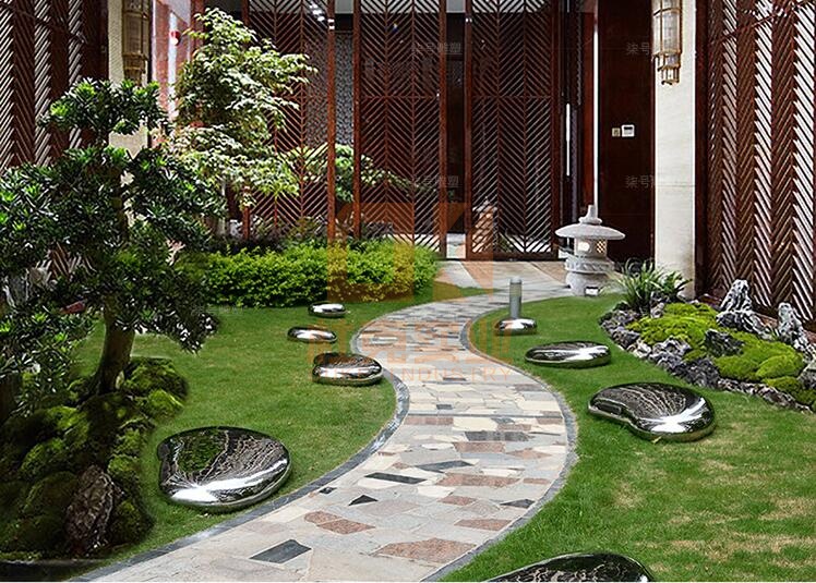 不銹鋼水滴鏡面石頭雕塑坐凳