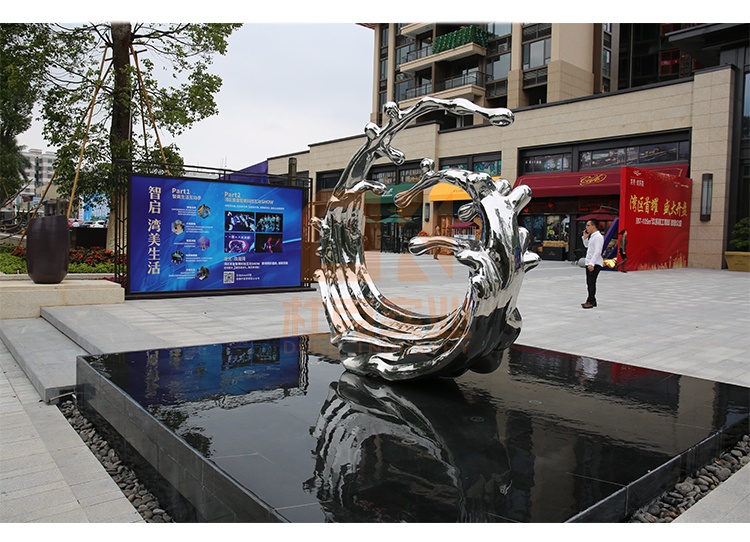 不銹鋼浪花雕塑