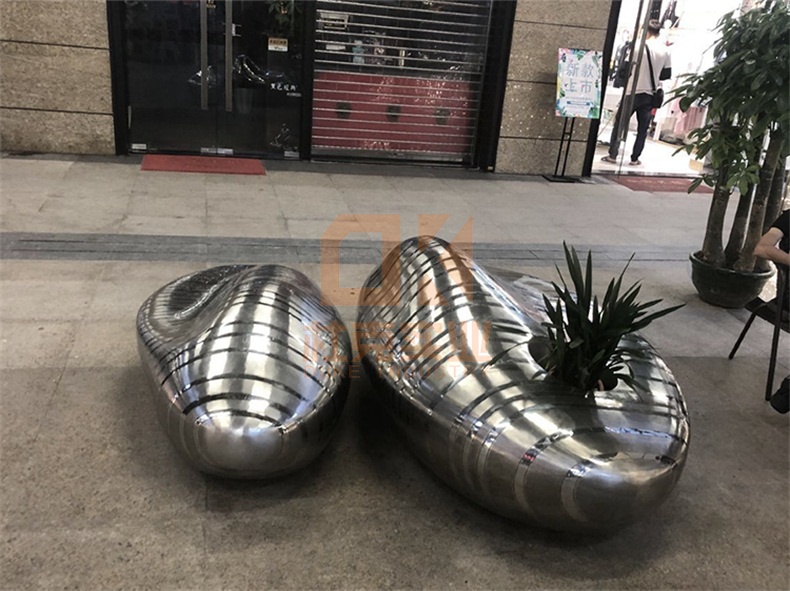 不銹鋼鵝卵石座椅