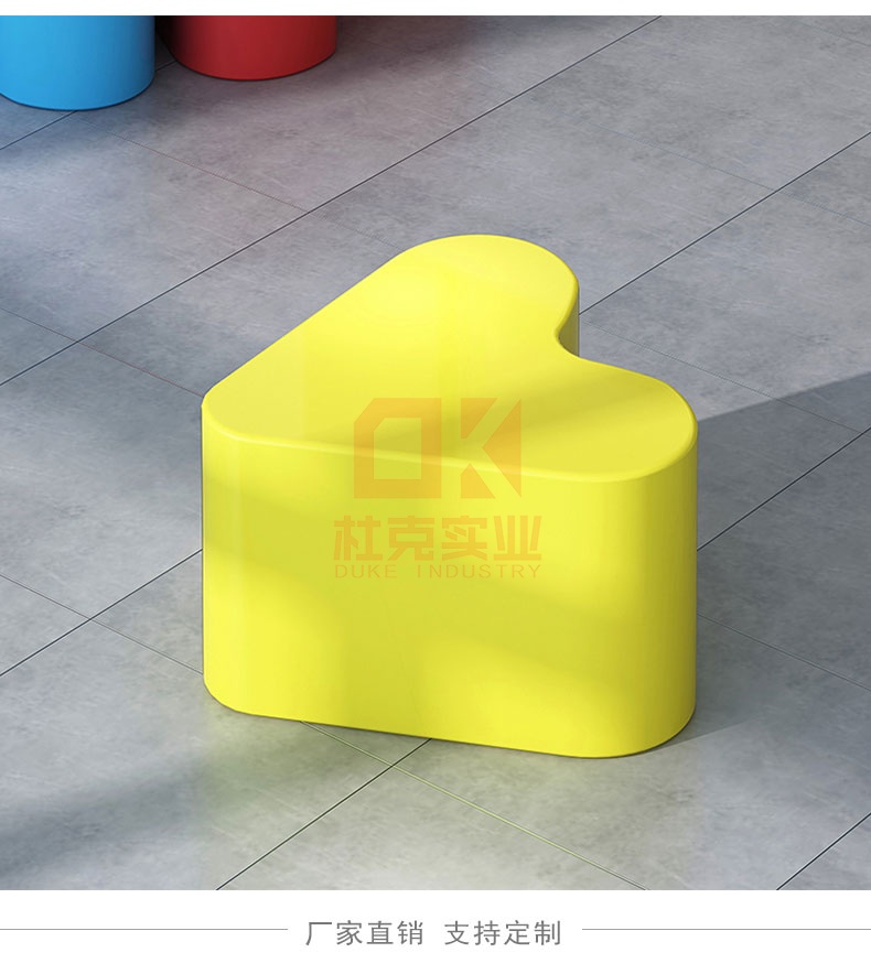 愛(ài)心玻璃鋼座椅