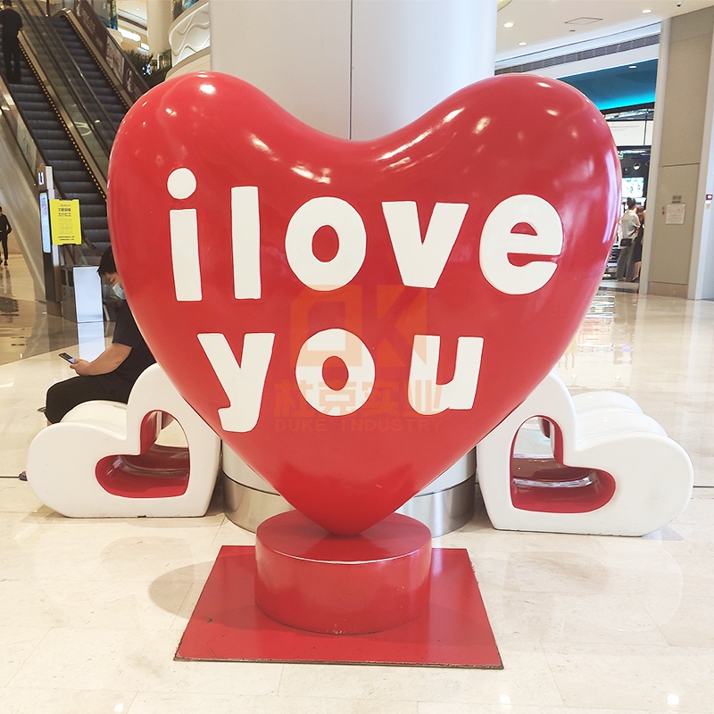 玻璃鋼造型雕塑大概多少錢一平米?