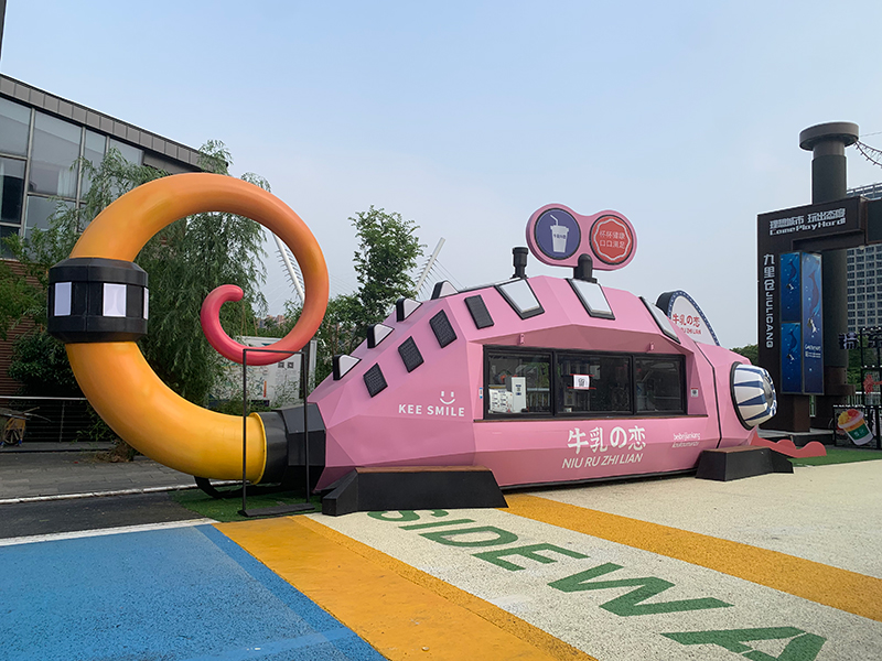 網(wǎng)紅街區(qū)擺攤餐車商業(yè)廣場(chǎng)擺攤車