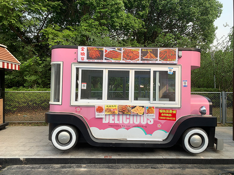 網(wǎng)紅美陳餐車商業(yè)街區(qū)美食擺攤車