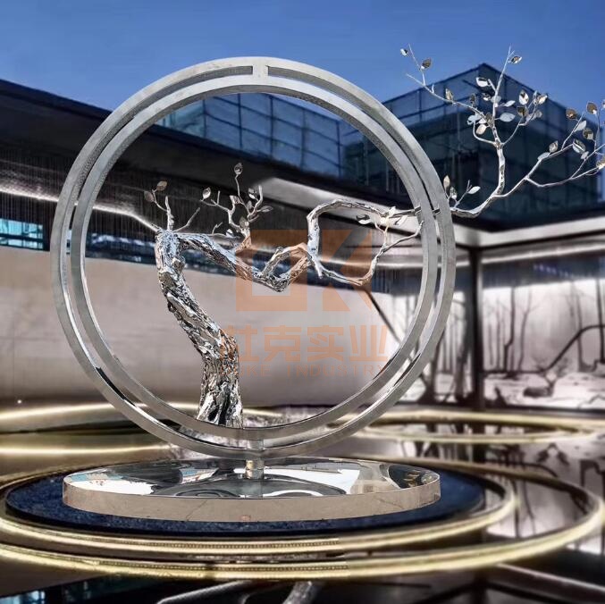 不銹鋼圓環(huán)樹枝雕塑