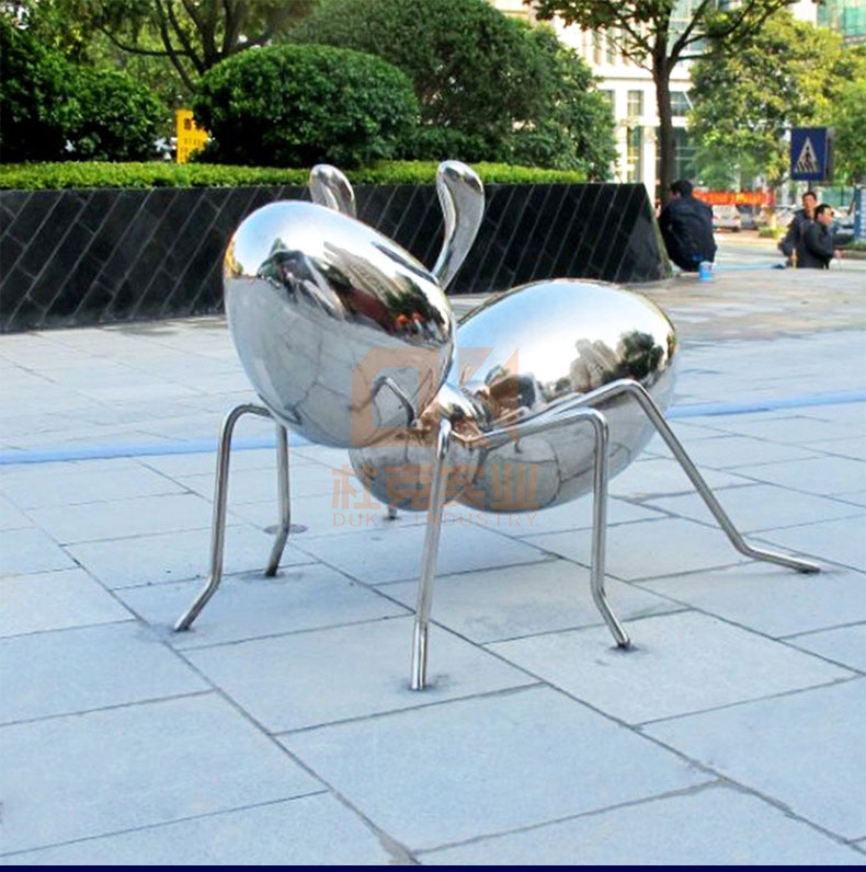 不銹鋼螞蟻雕塑