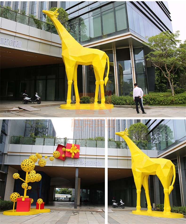 不銹鋼門(mén)頭雕塑