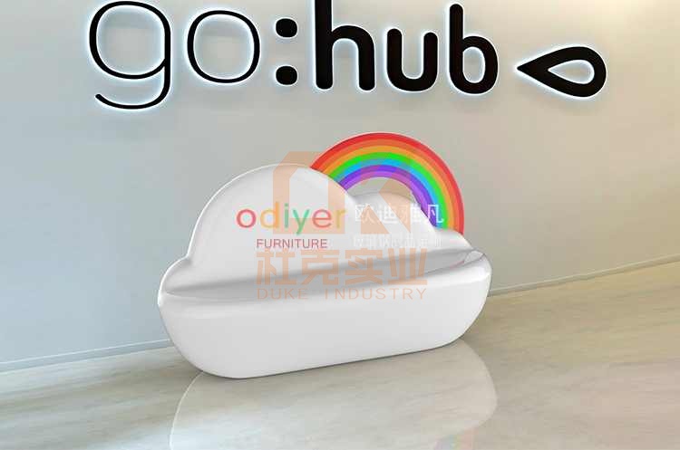 玻璃鋼彩繪云朵座椅