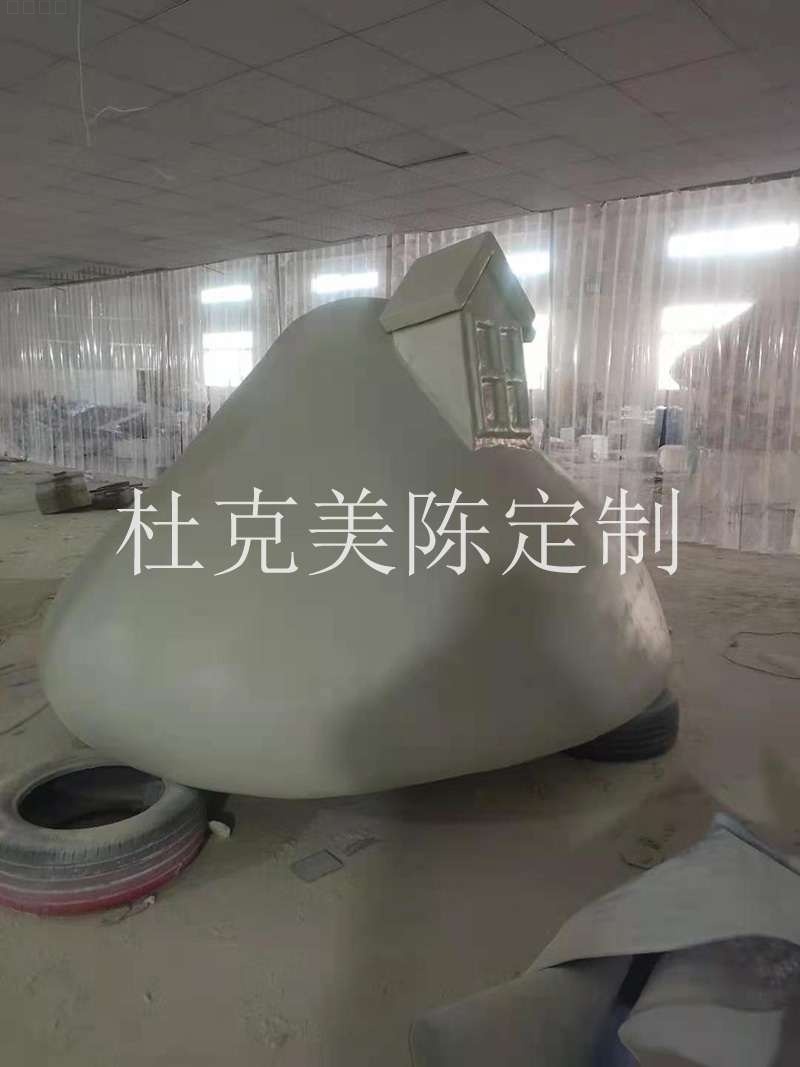 玻璃鋼蘑菇屋，蘑菇屋造型為什么都采用玻璃鋼制作!