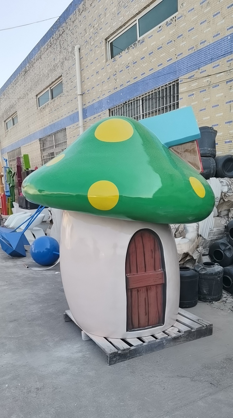 玻璃鋼蘑菇屋，蘑菇屋造型為什么都采用玻璃鋼制作!