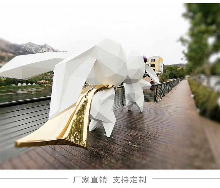 玻璃鋼切面兔子雕塑云朵景觀擺件 玻璃鋼切面兔子雕塑云朵景觀擺件