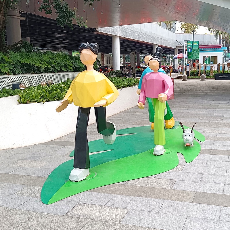 玻璃鋼雕塑厚度是多少，玻璃鋼雕塑是不是越厚越好?