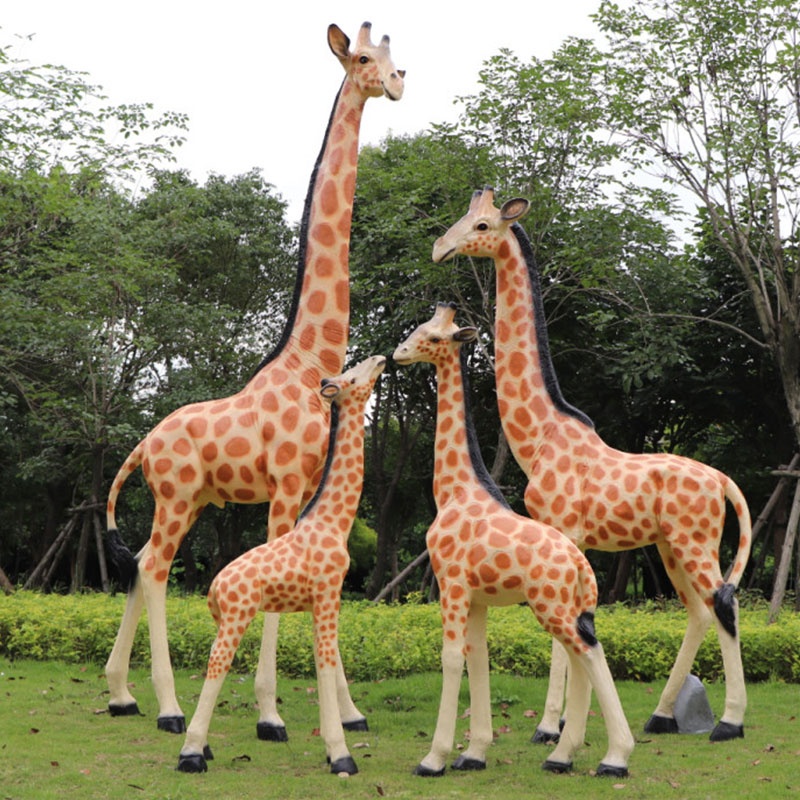 玻璃鋼雕塑厚度是多少，玻璃鋼雕塑是不是越厚越好?