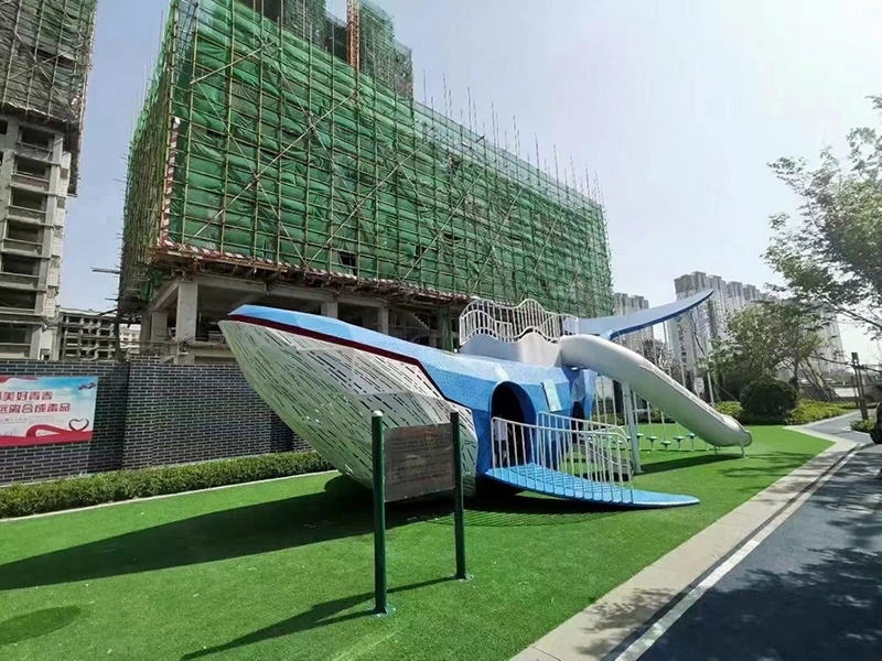 河南項目兒童不銹鋼魚形滑梯安裝施工完成 河南項目兒童不銹鋼魚形滑梯安裝施工完成