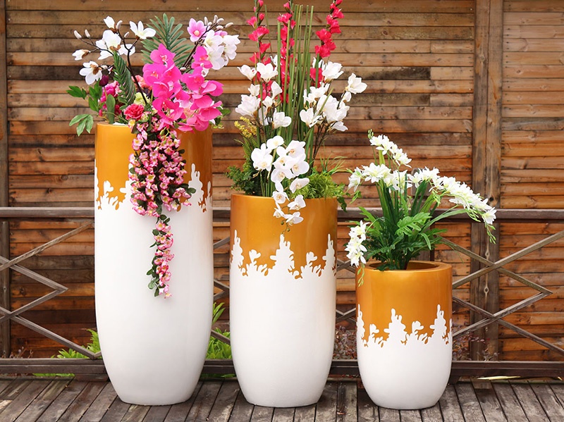 玻璃鋼花盆廠生產(chǎn)廠家，玻璃鋼花盆價(jià)格如何計(jì)算?