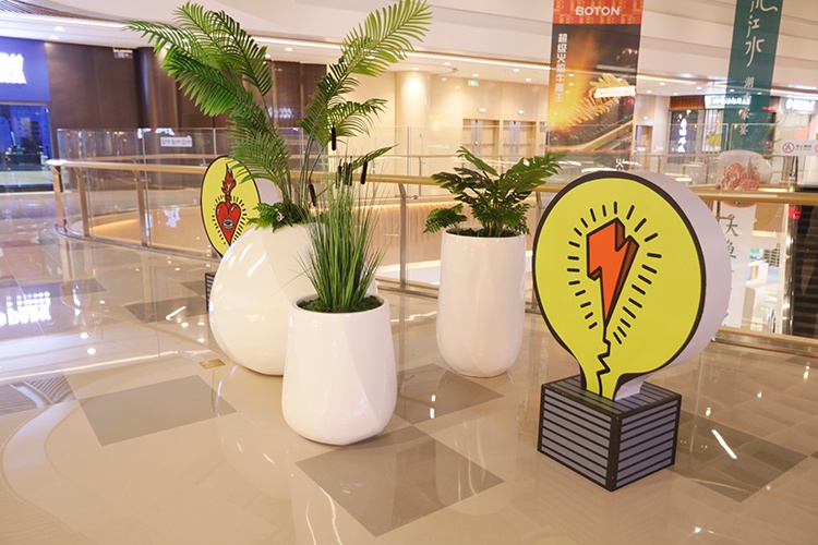 商場玻璃鋼異形花缽組合 商場玻璃鋼異形花缽組合