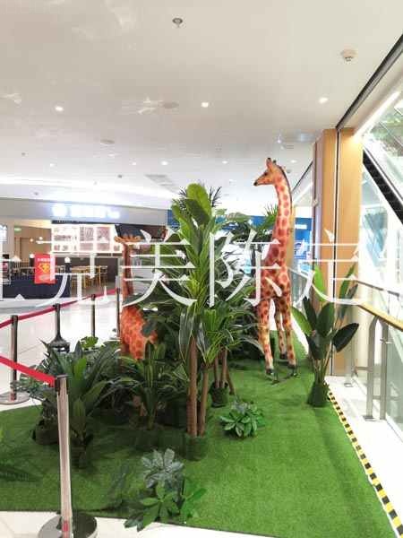 河南鄭州佳紛天地商城美陳雕塑小品擺件花盆座椅案例