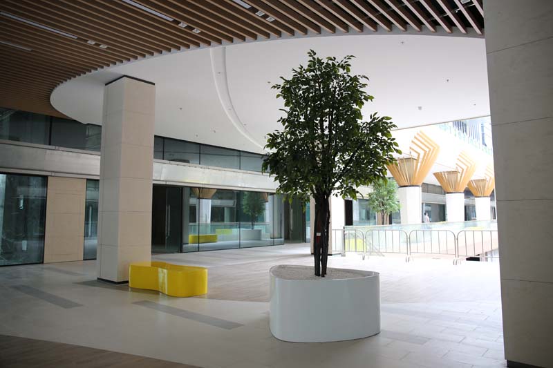 亞鋼1號(hào)商業(yè)戶外景觀美陳雕塑小品制作案例