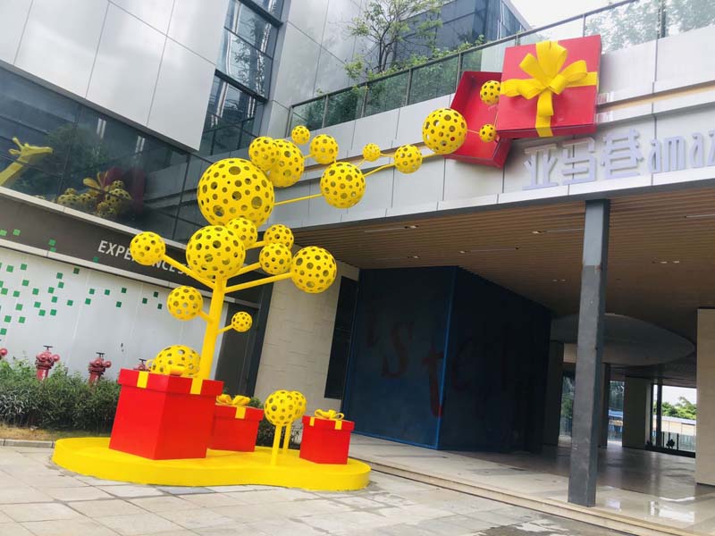 亞鋼1號(hào)商業(yè)戶外景觀美陳雕塑小品制作案例