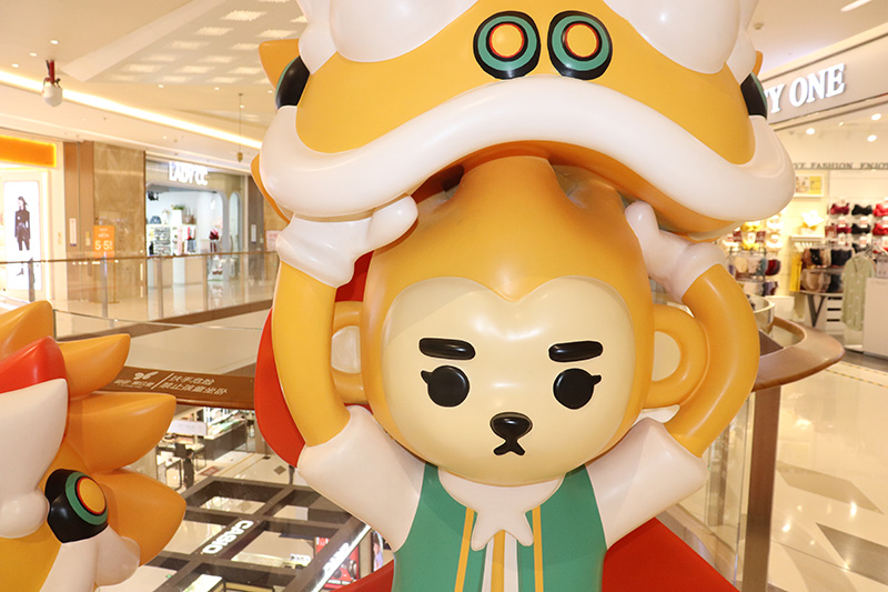 玻璃鋼卡通猴子雕塑大型動(dòng)物廣場(chǎng)裝飾IP擺件 玻璃鋼卡通猴子雕塑大型動(dòng)物廣場(chǎng)裝飾IP擺件