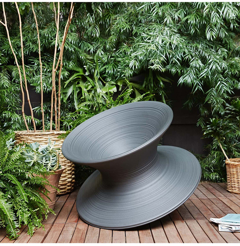 360度旋轉(zhuǎn)玻璃鋼不倒翁陀螺座椅