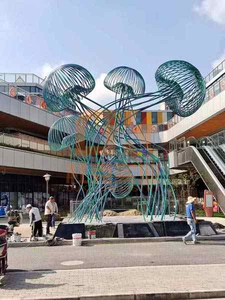 上海中環(huán)太平洋廣場美陳景觀雕塑小品制作案例