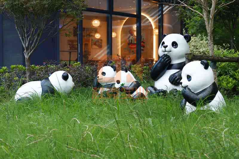 上海中環(huán)太平洋廣場美陳景觀雕塑小品制作案例