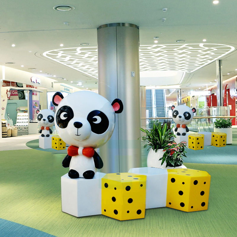 玻璃鋼大型熊貓爬墻雕塑切面景觀動(dòng)物擺件