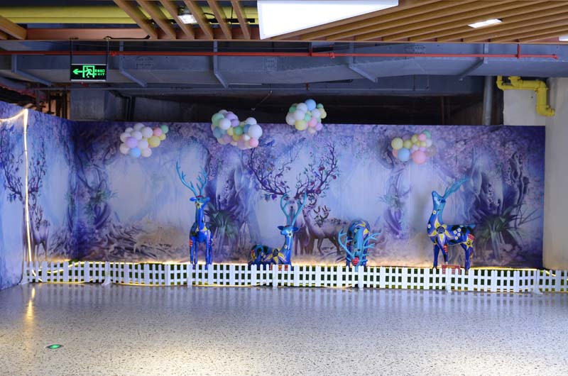 廣西桂林購物公園美陳景觀雕塑小品花盆座椅案例 廣西桂林購物公園美陳景觀雕塑小品花盆座椅案例