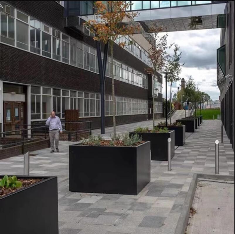 不銹鋼正方形花箱景觀街區(qū)種植花盆