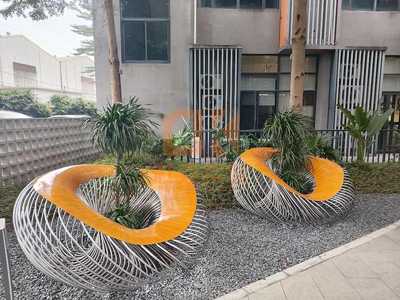 不銹鋼鏤空異形坐凳金屬花壇座椅