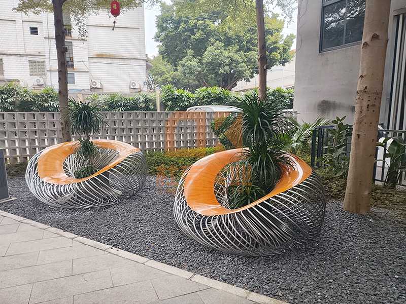 不銹鋼鏤空異形坐凳金屬花壇座椅