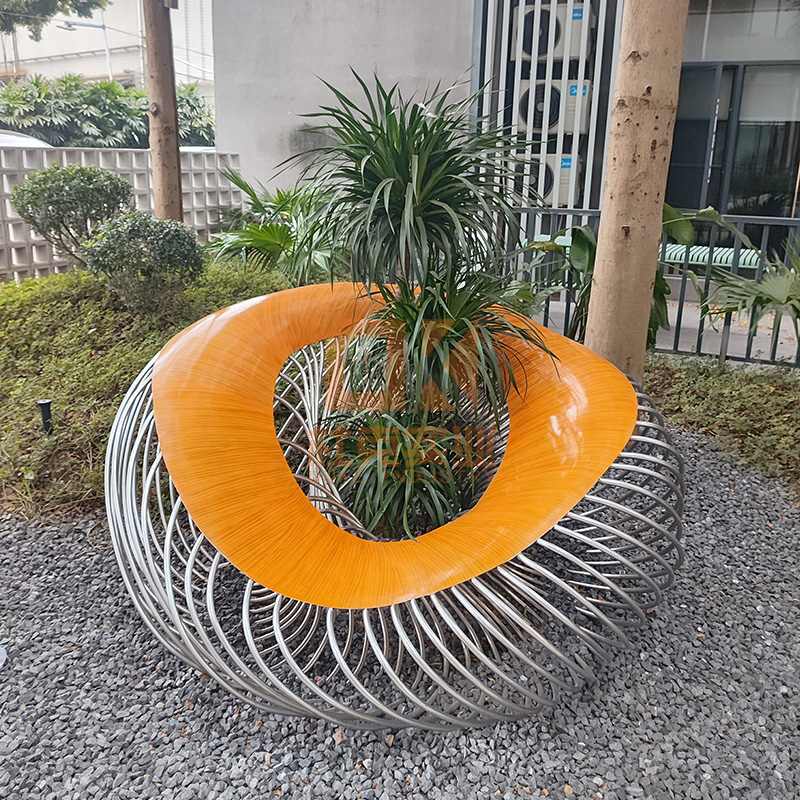 不銹鋼鏤空異形坐凳金屬花壇座椅