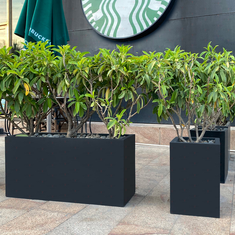 玻璃鋼長(zhǎng)方形花盆市政街道花箱 玻璃鋼長(zhǎng)方形花盆市政街道花箱