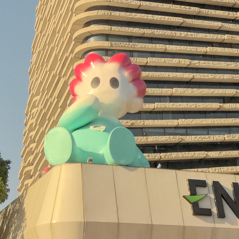 房地產(chǎn)售樓處小區(qū)雕塑，為什么都選擇擺放水景雕塑景觀小品?