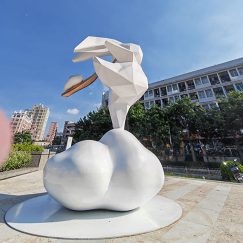 房地產(chǎn)售樓處小區(qū)雕塑，為什么都選擇擺放水景雕塑景觀小品?