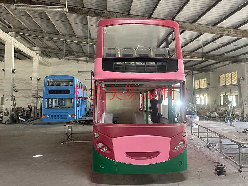 不銹鋼大巴車網(wǎng)紅街景餐車金屬打卡餐飲雕塑