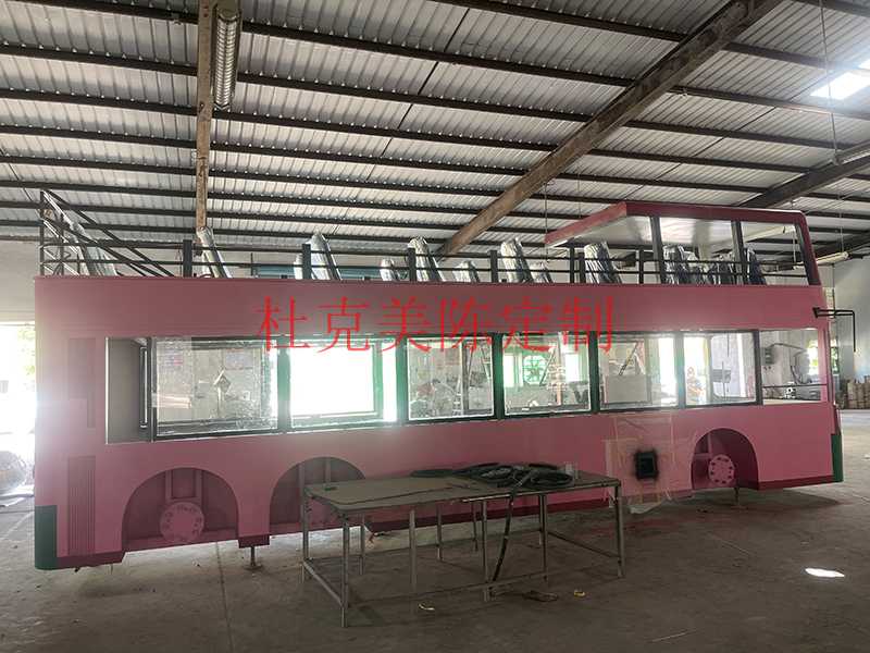 不銹鋼大巴車網(wǎng)紅街景餐車金屬打卡餐飲雕塑